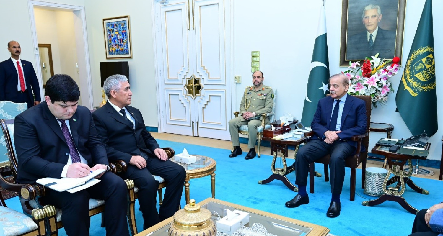 Посол Туркменистана встретился с Премьер-министром Пакистана