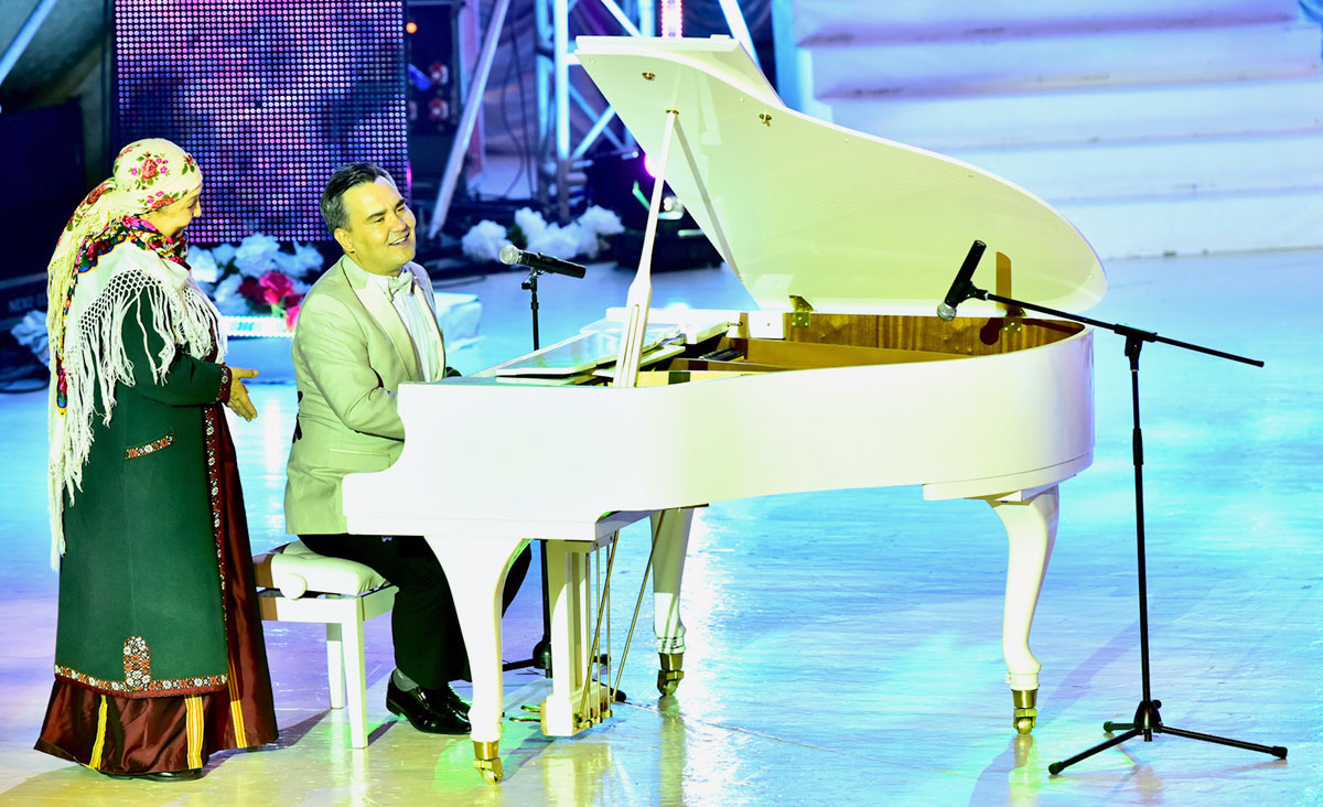 news-photo