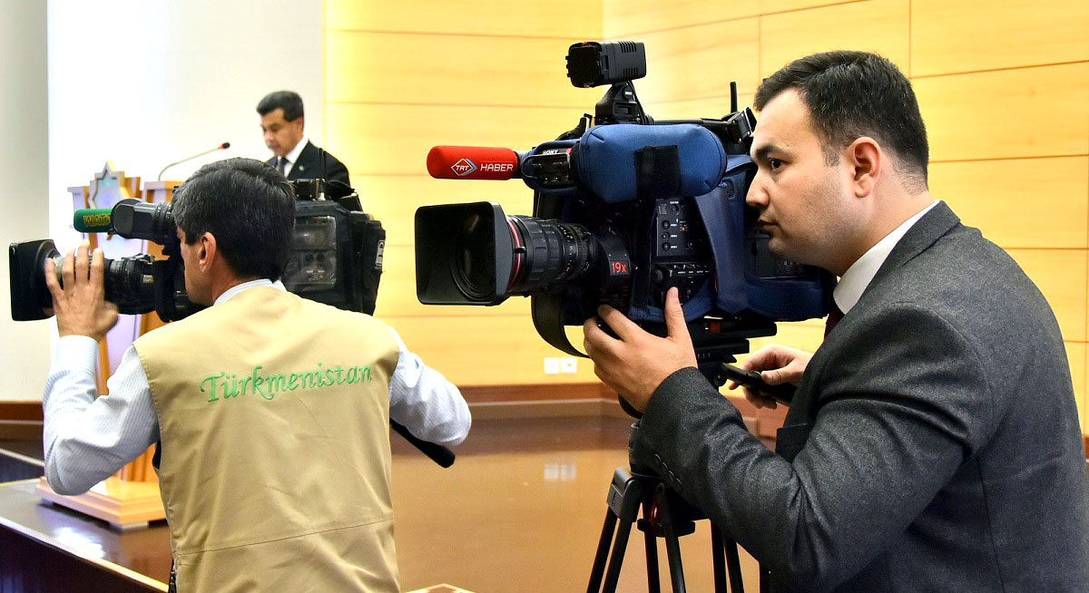 news-photo