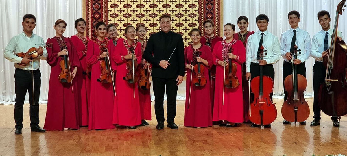 Музыканты из Туркменистана стали лауреатами фестиваля «Звуки дутара»