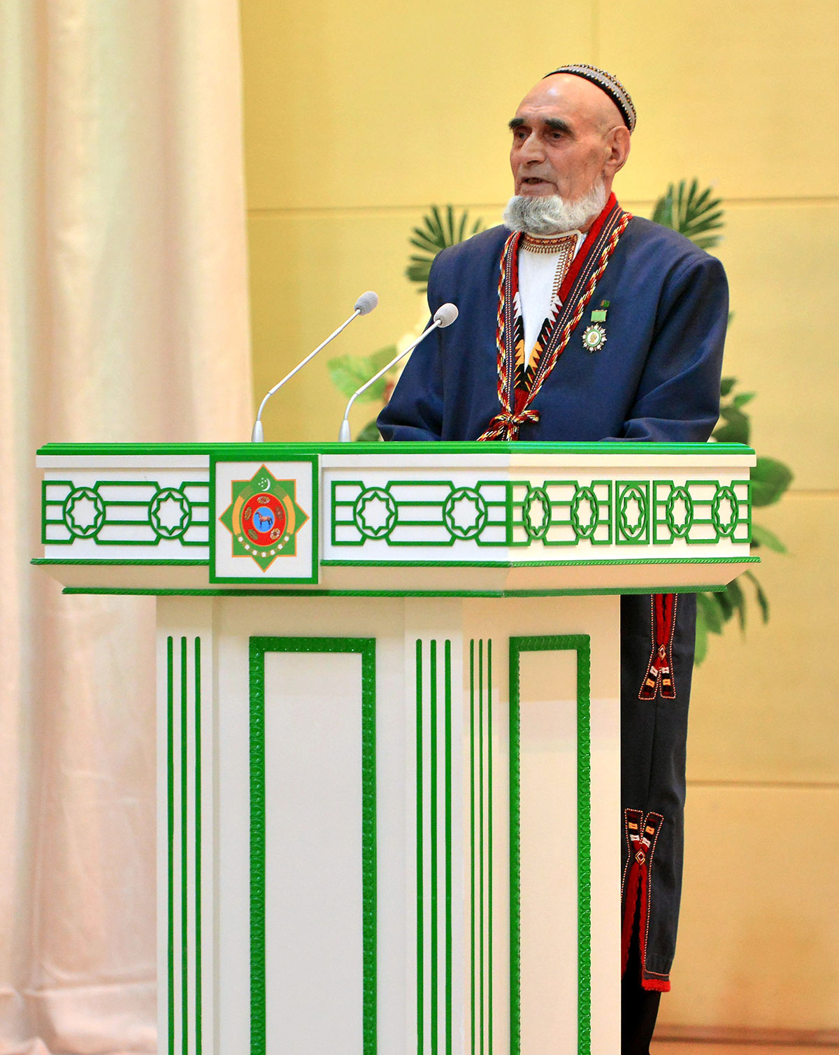 Diýarymyzyň iň gowy etrabyna Türkmenistanyň Prezidentiniň baýragy gowşuryldy