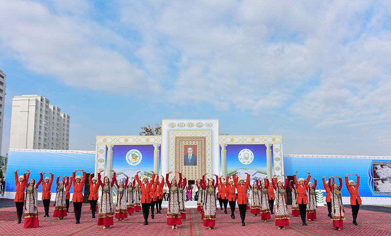 Solemn laying of the cultural center «Dokmaçylar»