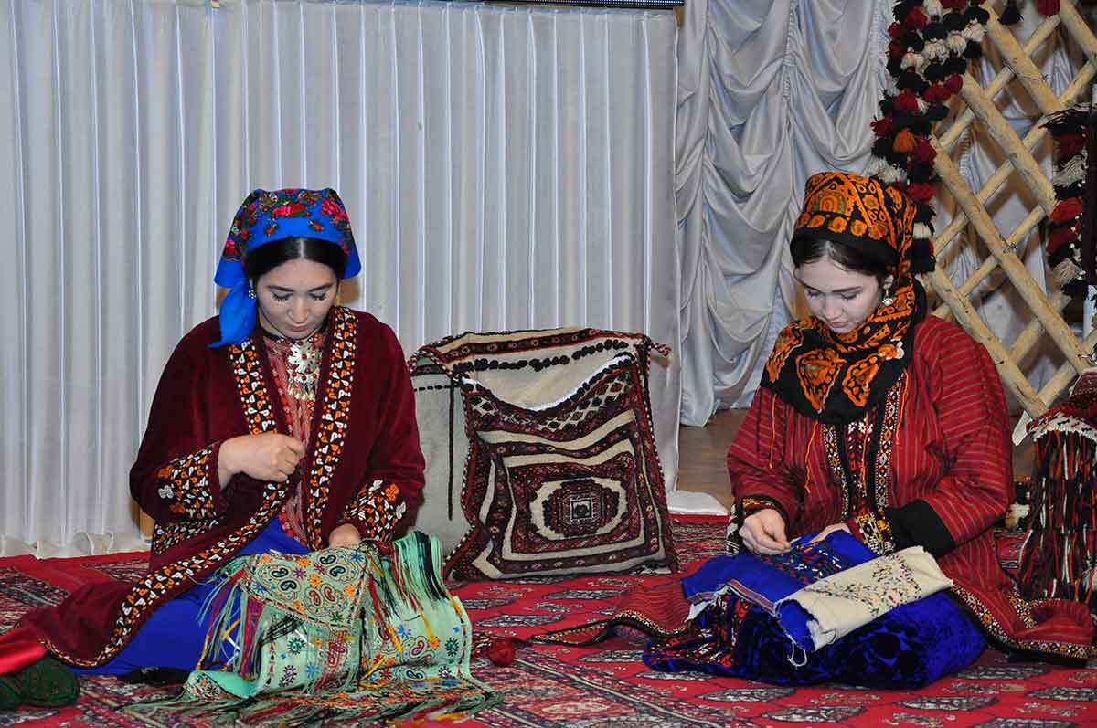 Turkmenistan Prepares To Celebrate International Womens Day