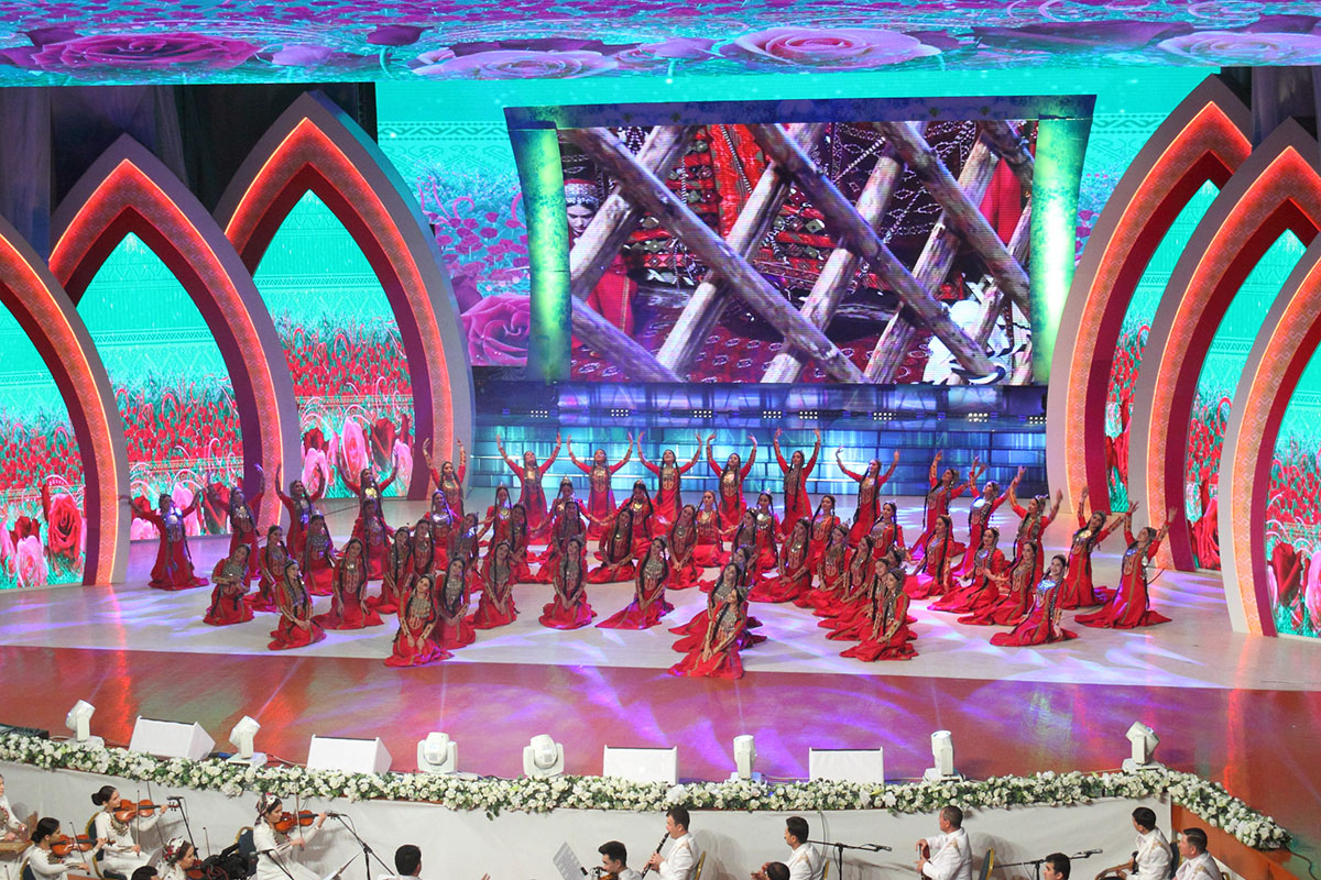 Festive concert at the Mukams Palace