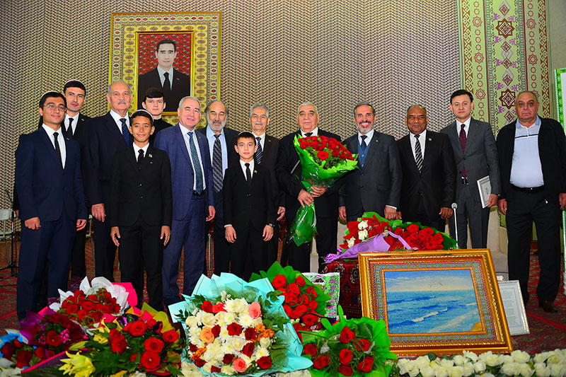 The Conservatory honors the people's dutarist Akmurat Charyev