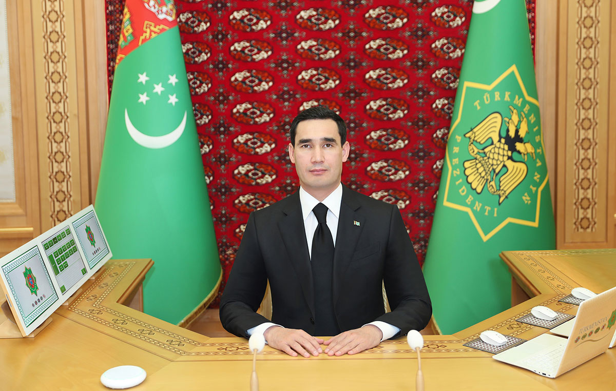 Президент Туркменистана провёл совещание по развитию сельскохозяйственного комплекса