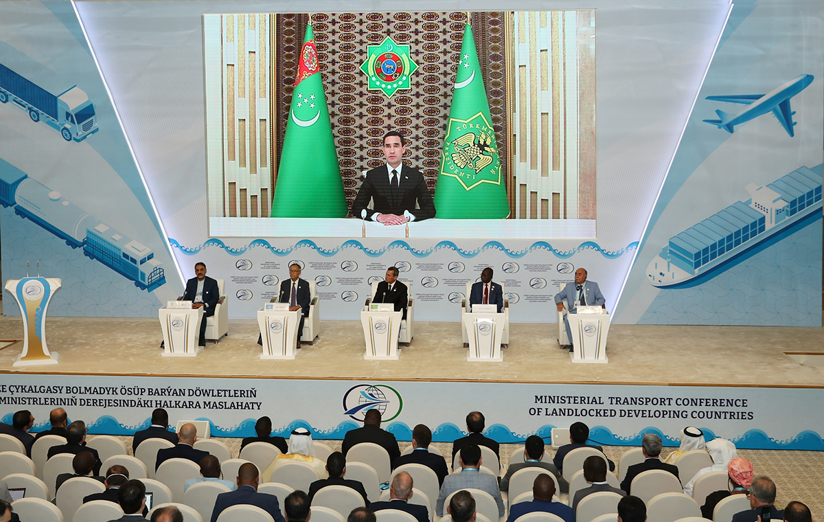 Türkmenistanyň Prezidenti halkara maslahata gatnaşyjylara wideo ýüzlenmesini iberdi