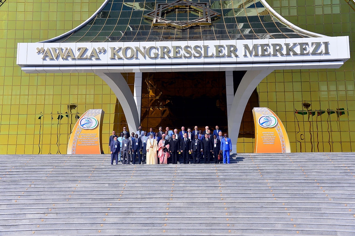 В Туркменистане организована Конференция министров транспорта развивающихся стран, не имеющих выхода к морю