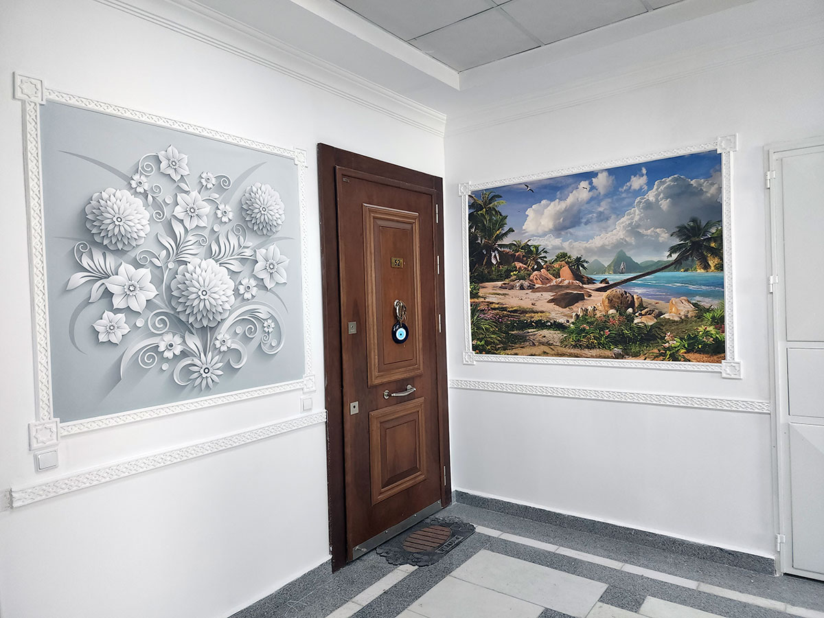 Art wallpaper will decorate the premises