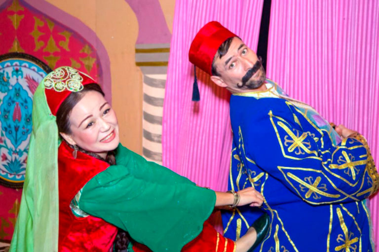 Turkmen theaters open new theater season