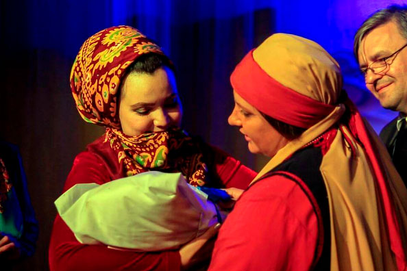 Turkmen theaters open new theater season