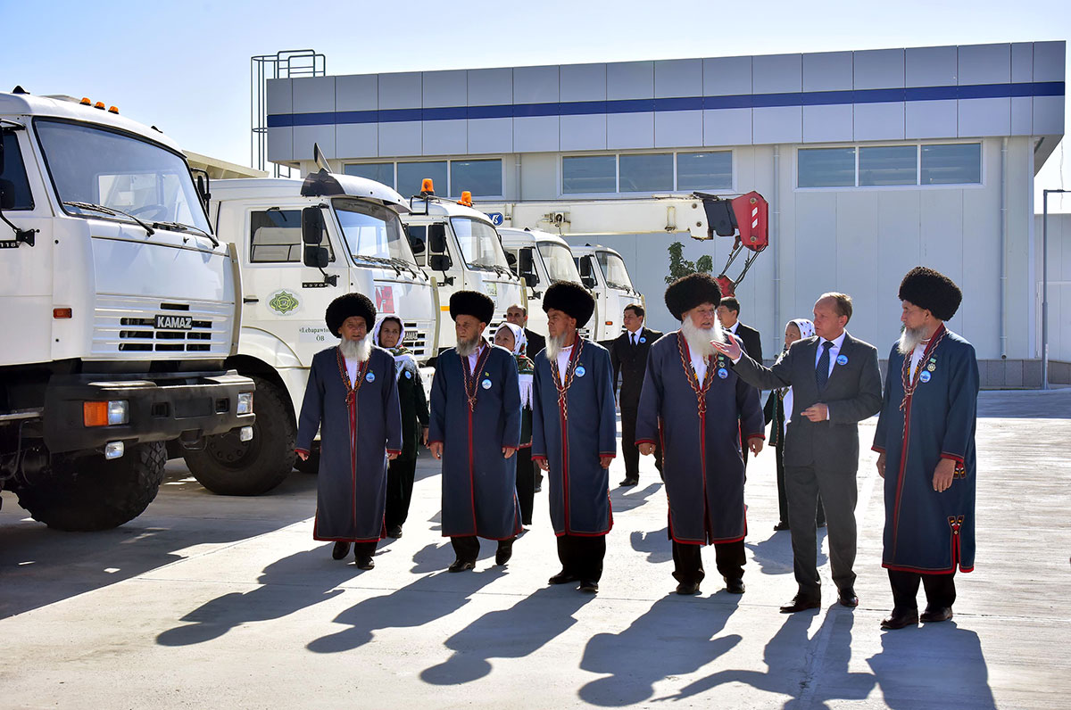 Новые сервисные центры «КАМАЗ» – результат делового туркмено-российского партнёрства