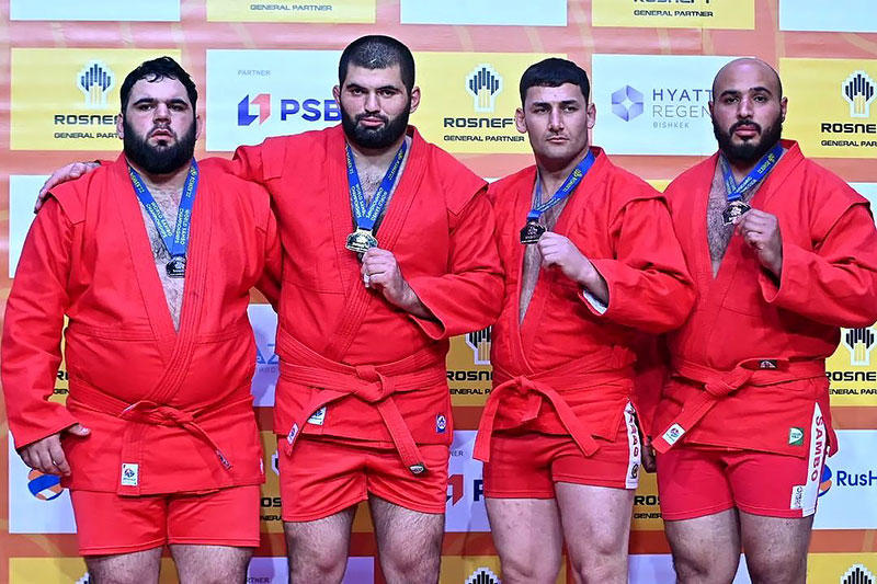 Türkmen samboçylary Bişkekde geçirilýän dünýä çempionatynda ýene bir kümüş we iki bürünç medal gazandylar