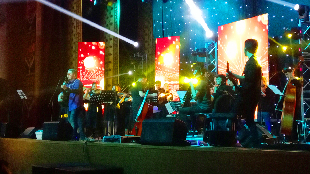 Stylish rock: Takhir Ataev's orchestra again pleased with its performance