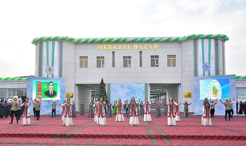 Состоялось открытие обновлённого рынка Туркменабада