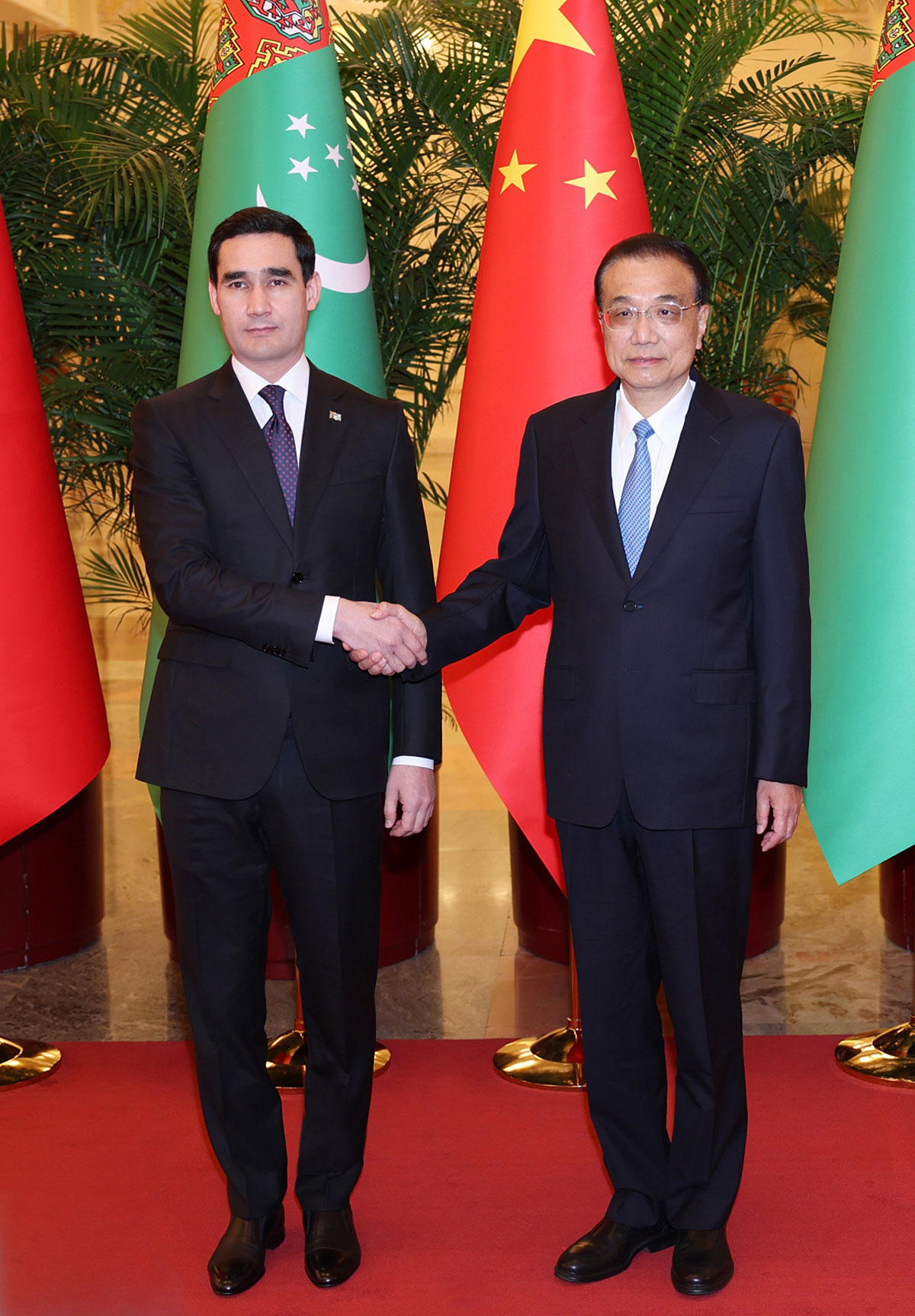 Президент Туркменистана встретился с Премьером Государственного Совета Китайской Народной Республики