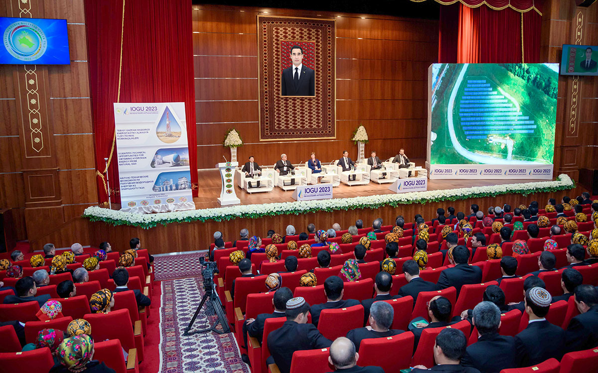 Hydrogen Energy is on the Agenda of the International Conference in the Turkmen Capital