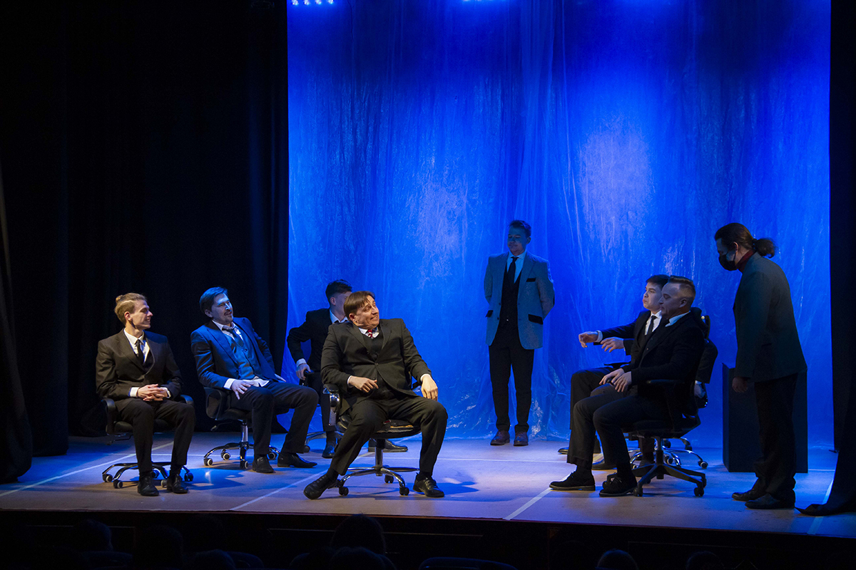 “ArtEast” Theater modernized the play of Ostrovsky "Profitable Place"