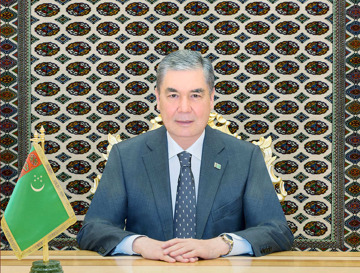 Национальный Лидер туркменского народа, Председатель Халк Маслахаты Туркменистана встретился с Генеральным секретарём СНГ