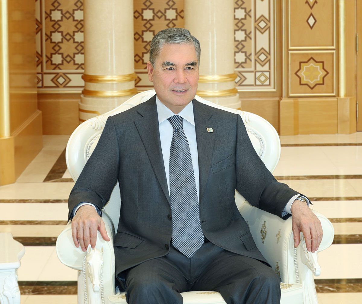 Национальный Лидер туркменского народа, Председатель Халк Маслахаты Туркменистана встретился с председателем Союза палат и бирж Турции