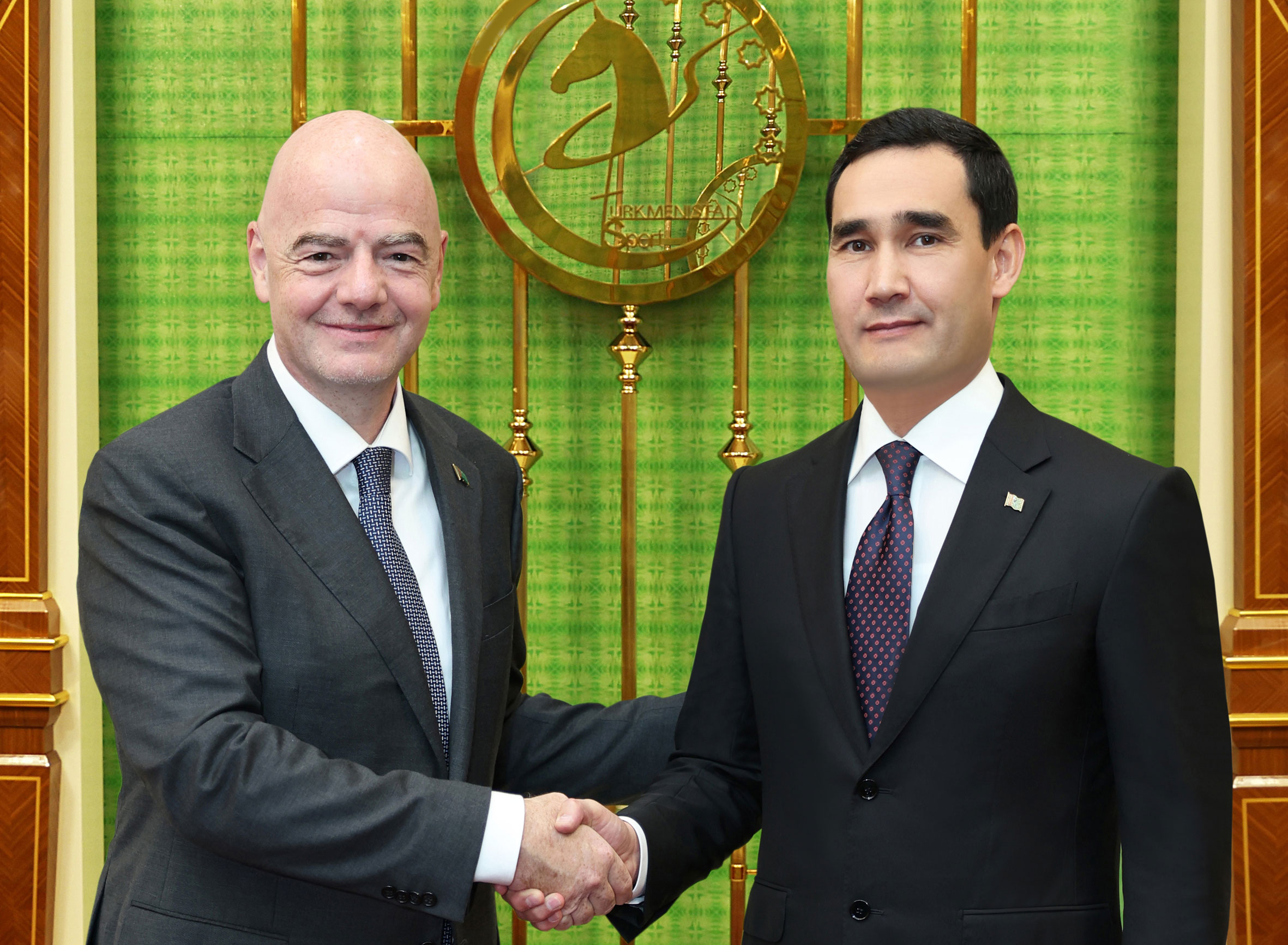 Meeting of the President of Turkmenistan with the head of the International Football Federation