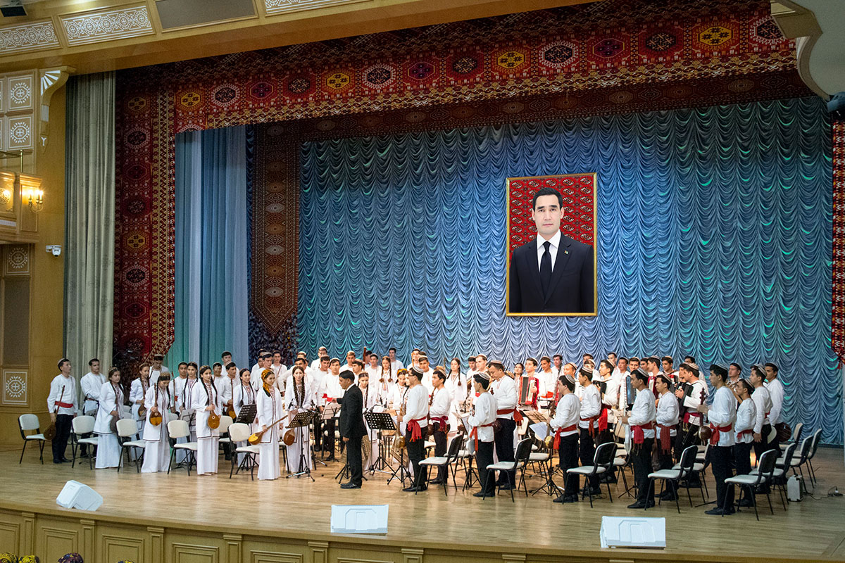 Concert at the State Drama Theater in Arkadag city