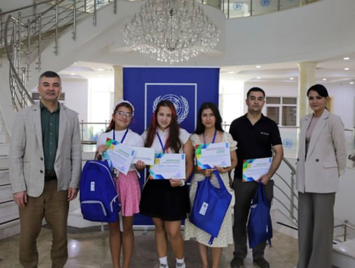 В Туркменистане наградили победителей конкурса ПРООН в области борьбы с опустыниванием