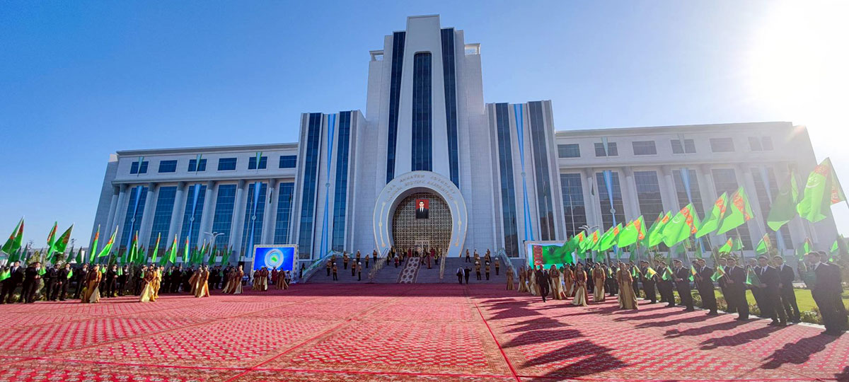 The head of Turkmenistan took part in the opening of educational institutions in the city of Arkadag