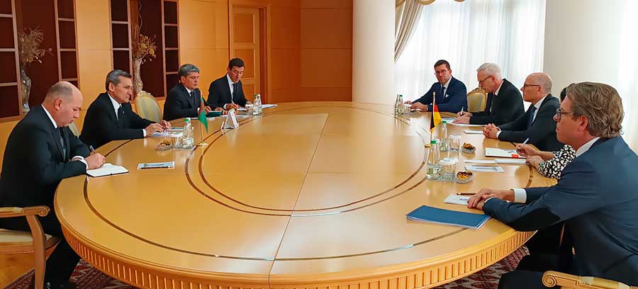 Issues of enhancing multifaceted cooperation with Germany discussed at the MFA of Turkmenistan