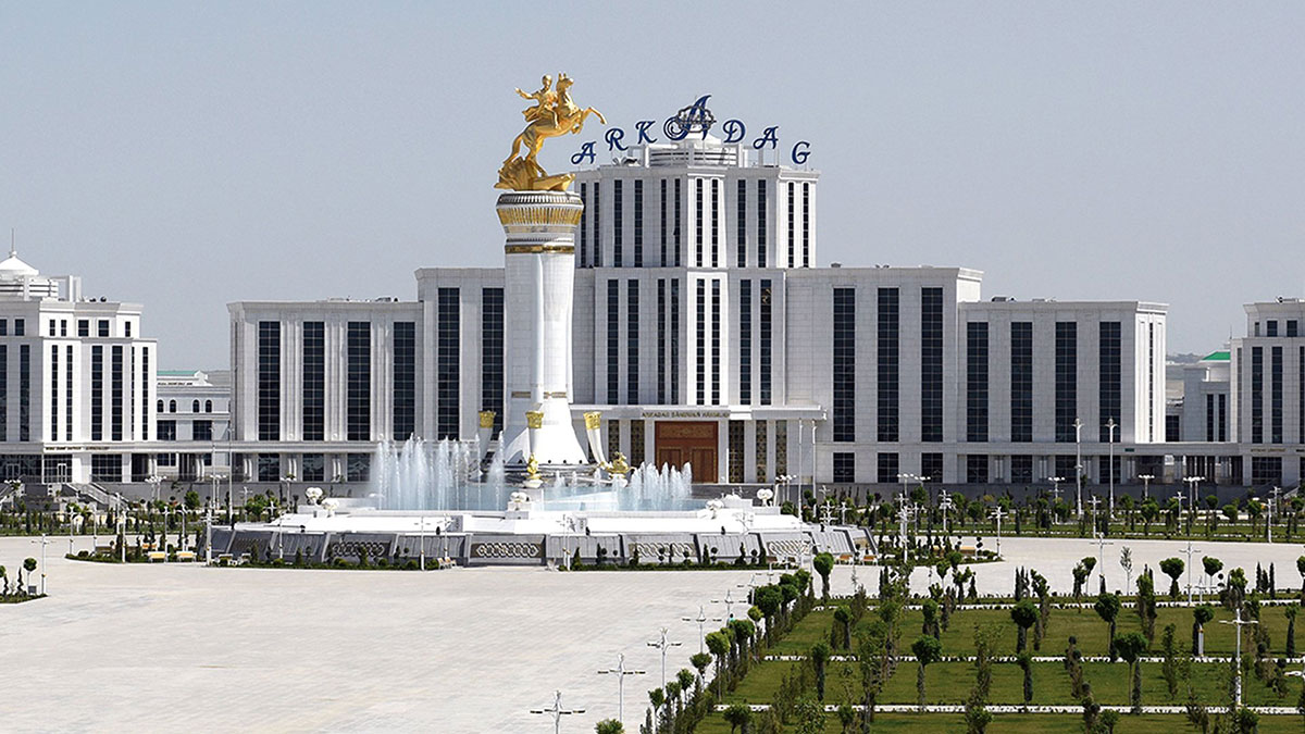 Национальный Лидер туркменского народа пригласил германские компании участвовать в создании индустриального кластера города Аркадаг