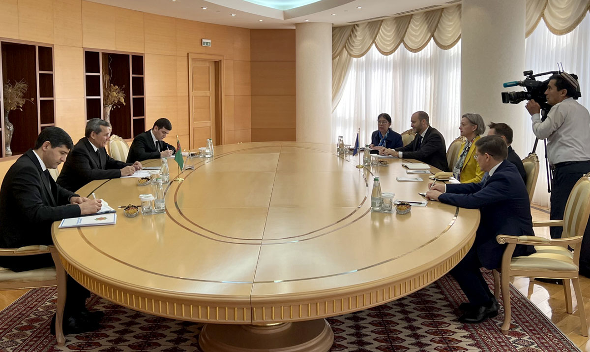 Issues of cooperation between Turkmenistan and UNOPS were discussed