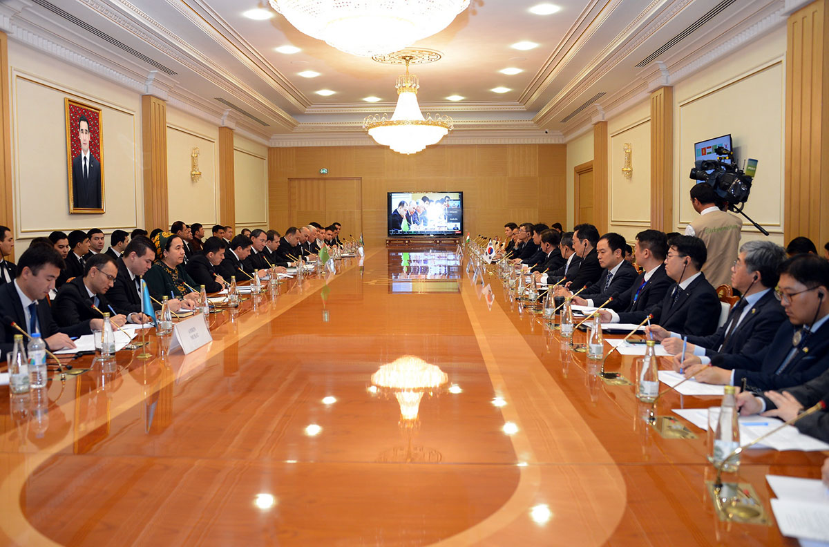 Cooperation Forum “Central Asia-Republic of Korea”: meetings of Business Councils