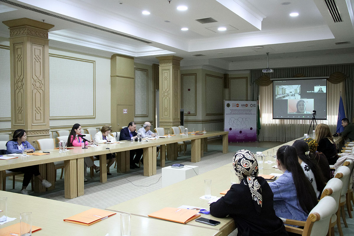 Representatives of the Turkmenistan media participated in a training on covering gender issues