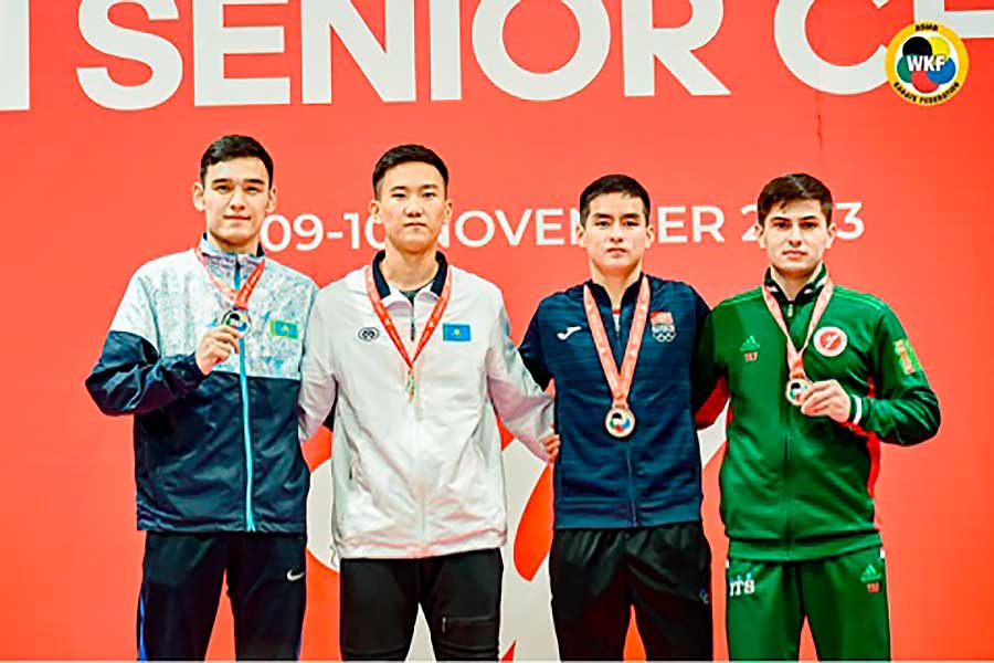 Туркменский студент завоевал бронзовую медаль на открытом чемпионате Азии по карате