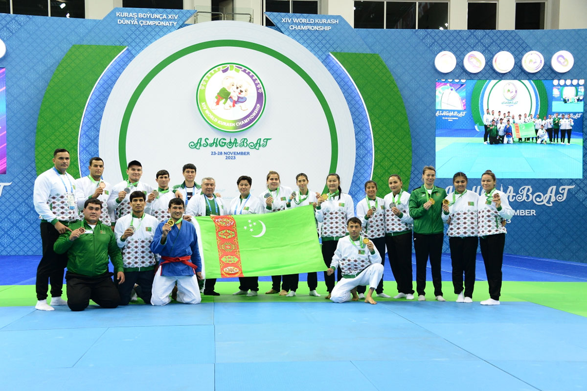 Туркменские борцы завоевали 15 медалей на Чемпионате мира по курашу