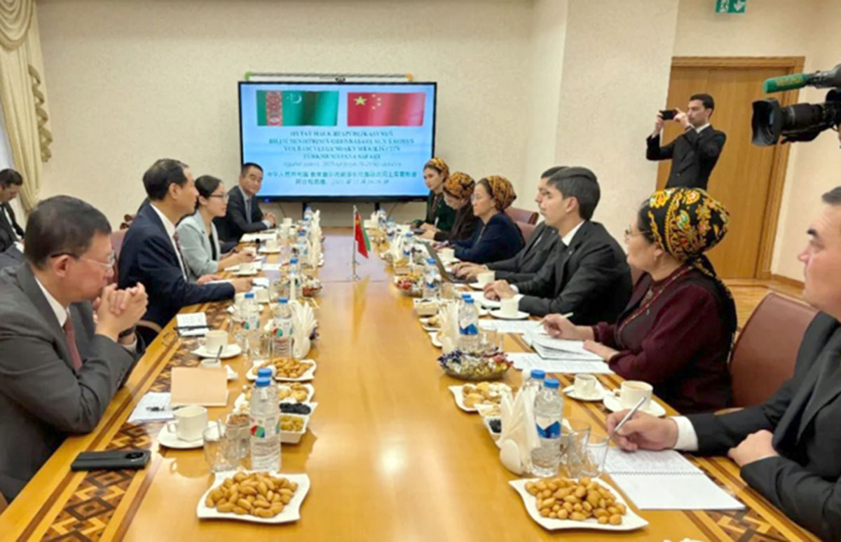 Туркменистан и Китай наращивают сотрудничество в сфере образования