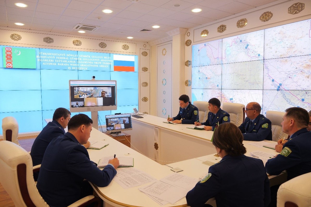 Таможенные ведомства Туркменистана и России нацелены на активизацию сотрудничества в области подготовки кадров