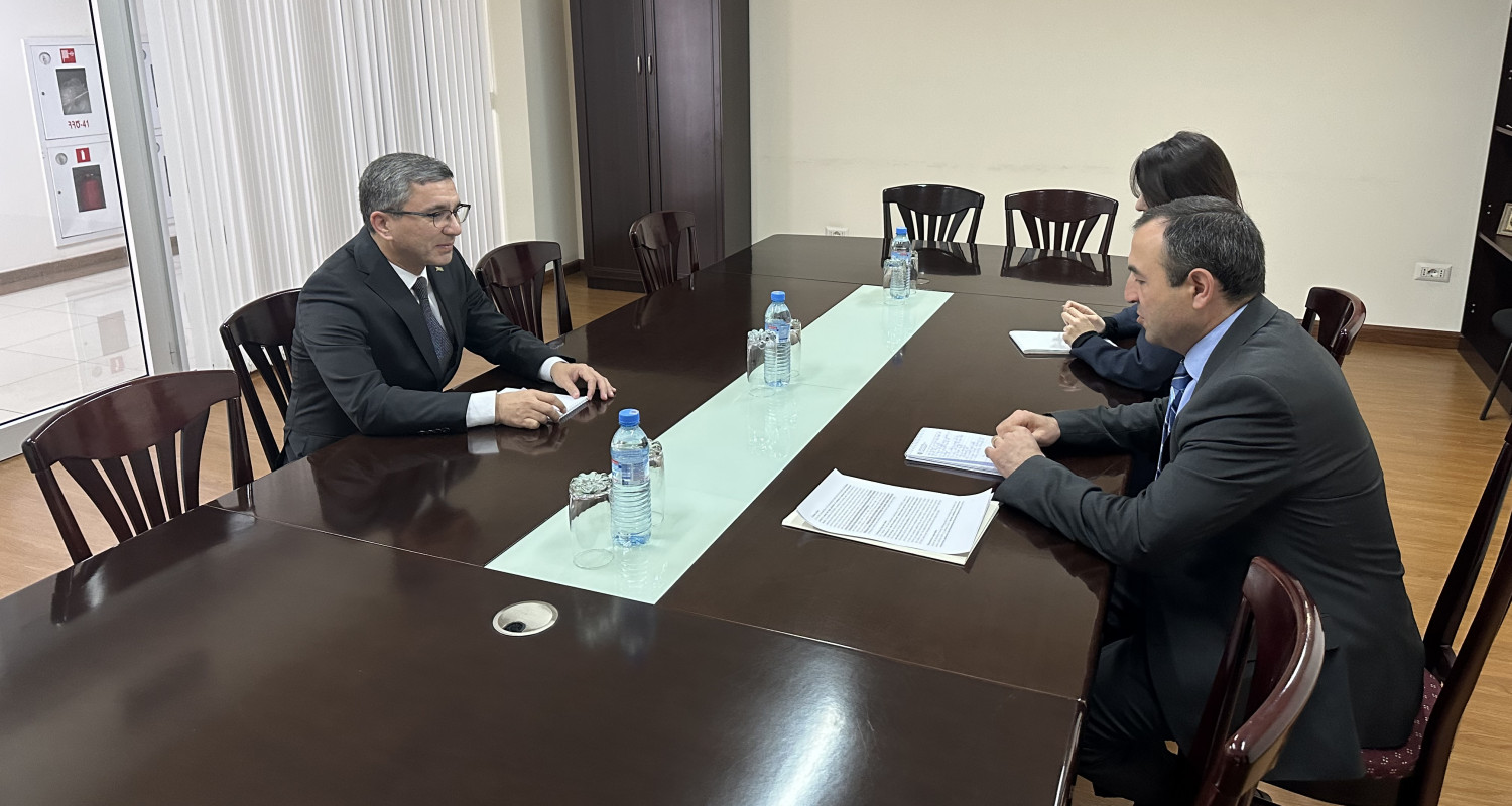 Issues of cooperation of the two countries within international organizations were discussed in Armenia