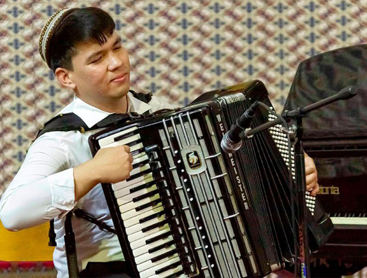 Очередной успех молодого туркменского музыканта