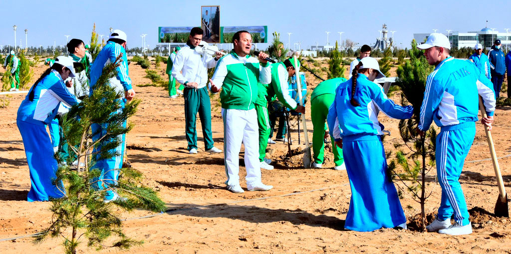 Spring landscaping campaign starts in Turkmenistan