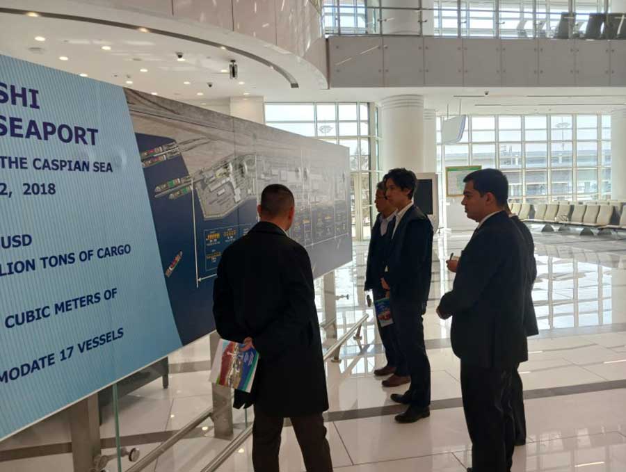 Представители Японского агентства международного сотрудничества посетили международный морской порт Туркменбаши