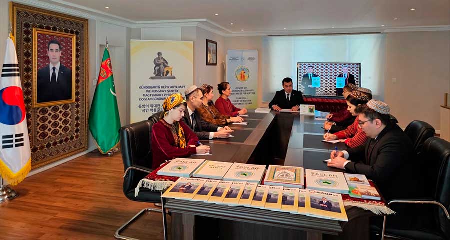 Türkmenistanyň Koreýa Respublikasyndaky Ilçihanasynda tegelek stol geçirildi
