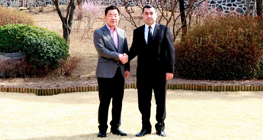 Meeting of the Ambassador of Turkmenistan with the Speaker of the National Assembly of the Republic of Korea