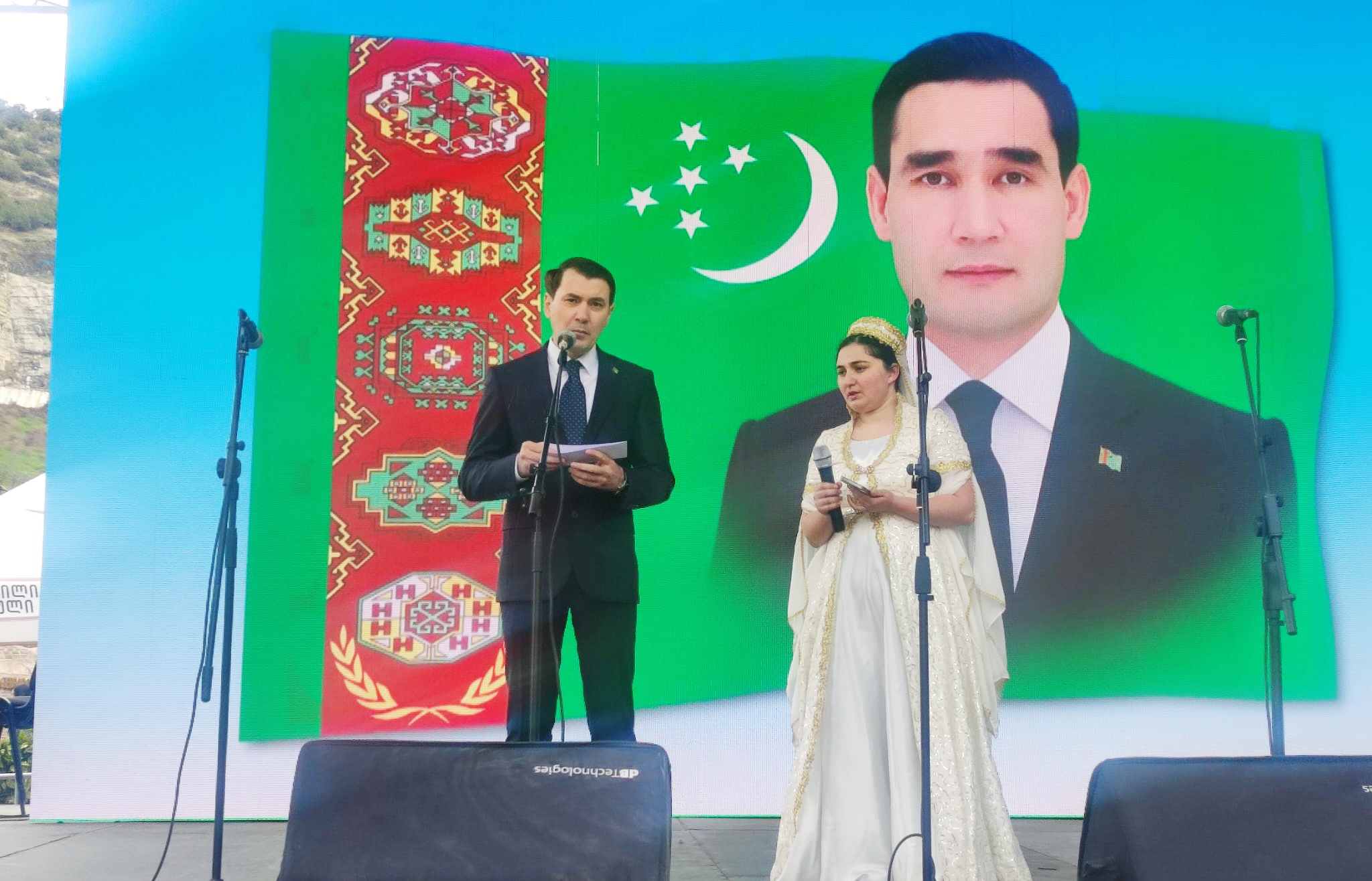 Праздничный  Новруз в Тбилиси с участием Посольства Туркменистана