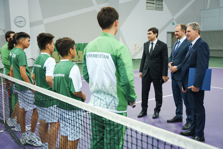 Глава ITF: «Туркменистан – страна с фантастическими спортсооружениями и большим теннисным потенциалом»