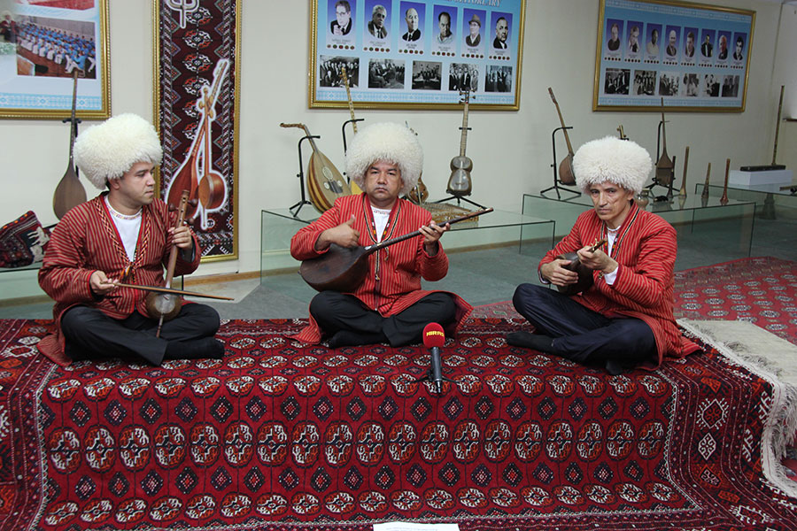 Turkmen television will broadcast a program dedicated to the 165th anniversary of Hally Bagshy