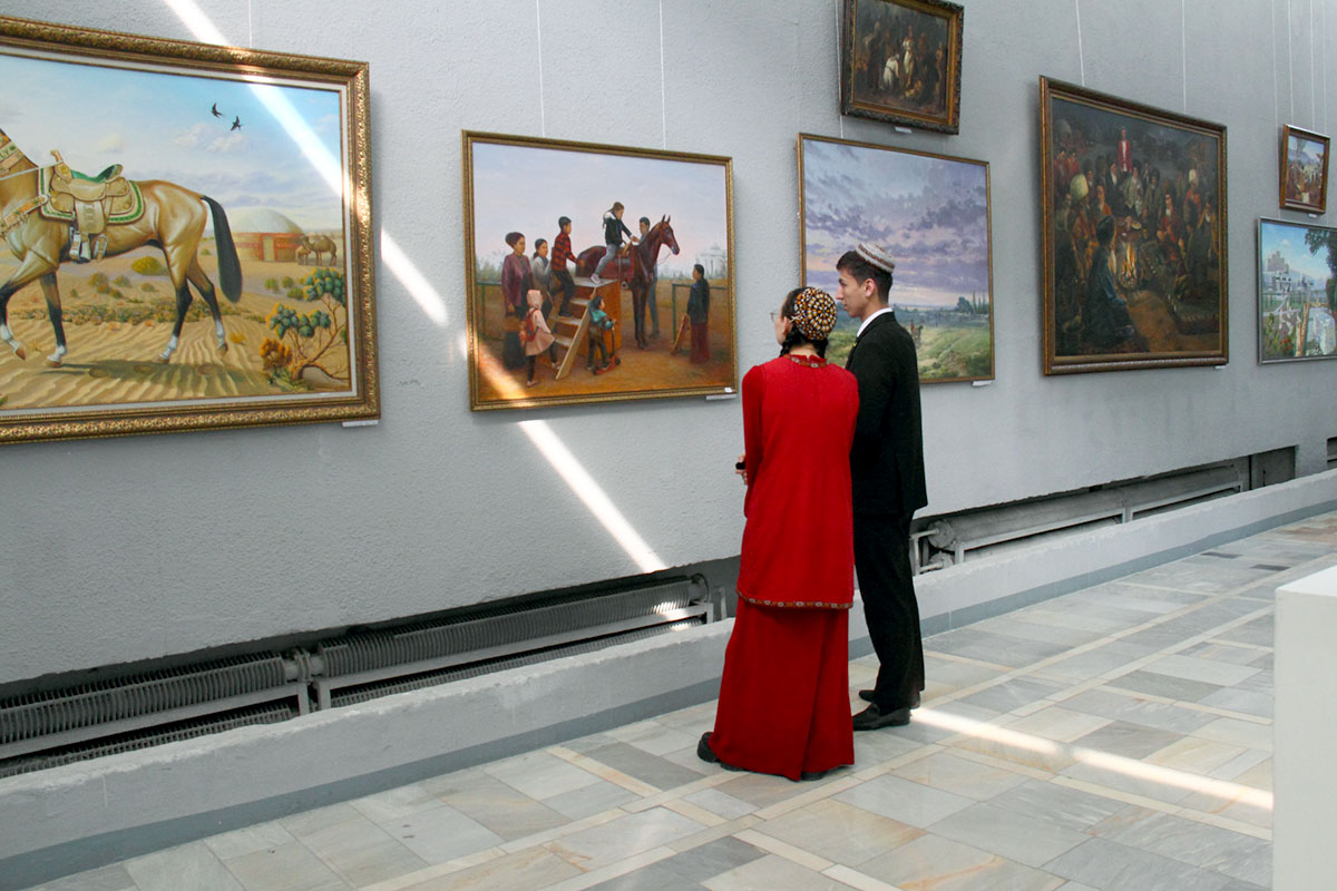 Выставка художников дашогузского велаята