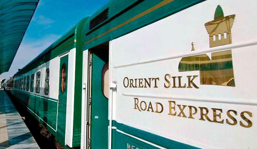 Passengers of the Orient Silk Road Express tourist train visited Turkmenistan
