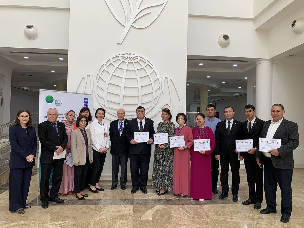 A series of workshops on integrating adaptation to climate change has ended in Turkmenistan