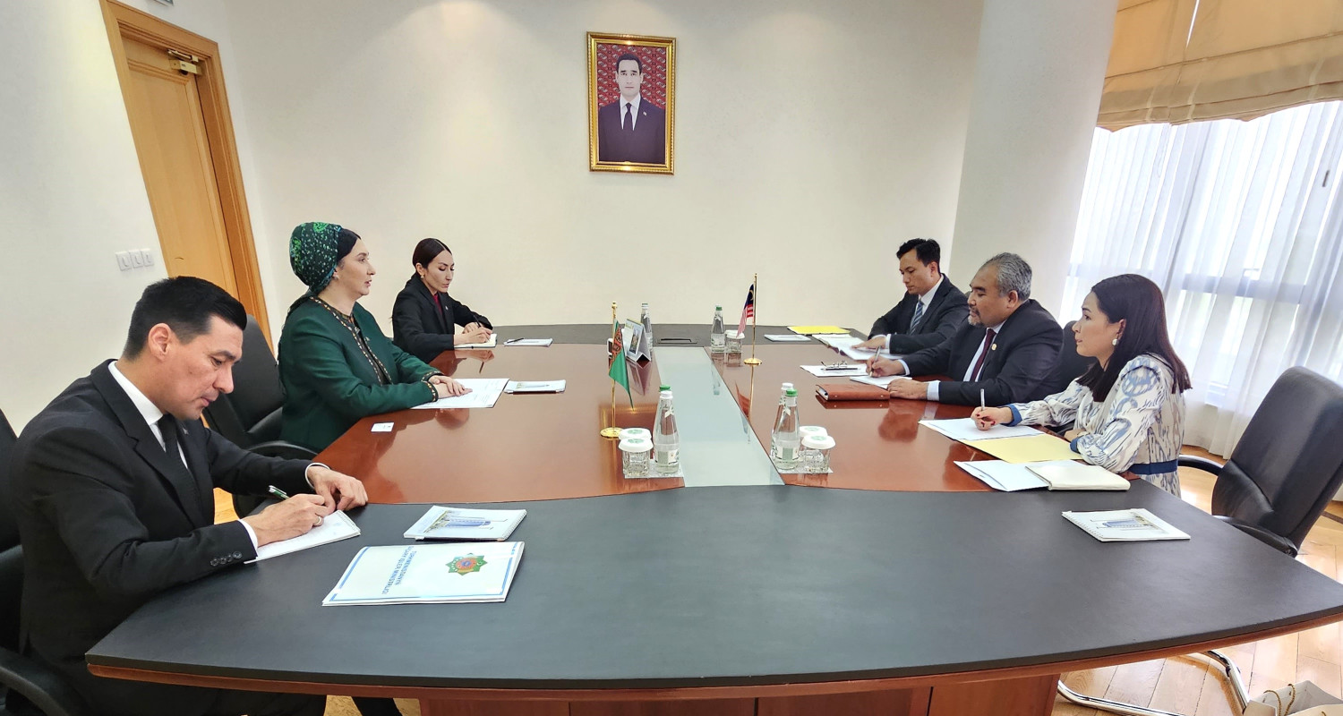A meeting was held at the MFA of Turkmenistan with the Ambassador of Malaysia